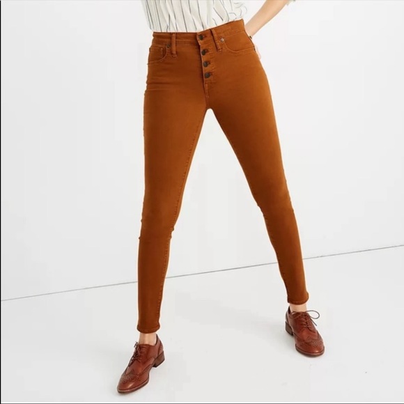 NEW Madewell 9” Mid Rise Skinny Leg Button Front Garment Dyed Jeans - Picture 3 of 14